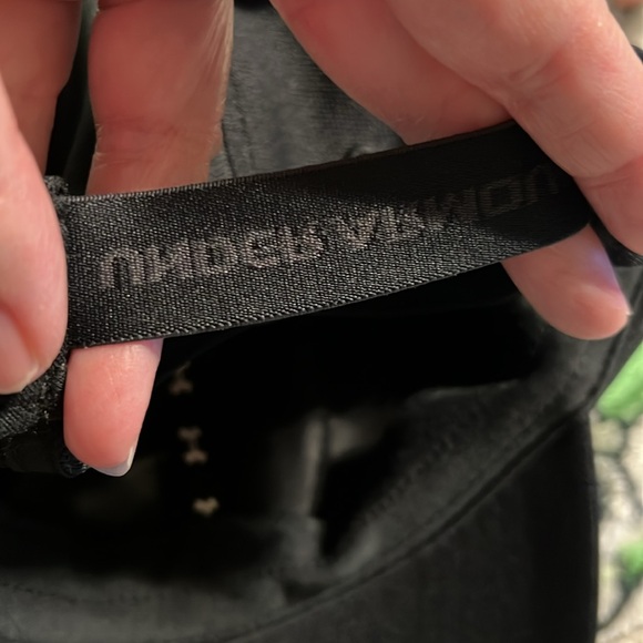 NWT Women's UA Wordmark Hat - Picture 9 of 9